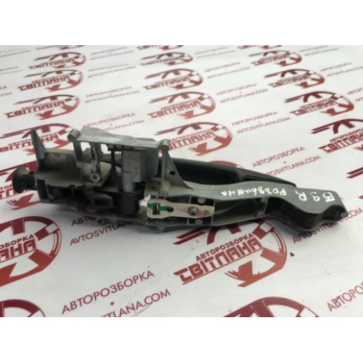 Ручка двери боковой правой наружная Citroen Berlingo 2008-2018 9680503580